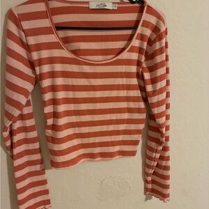 Striped Scoop-Neck Long Sleeve Top in Coral and Cream